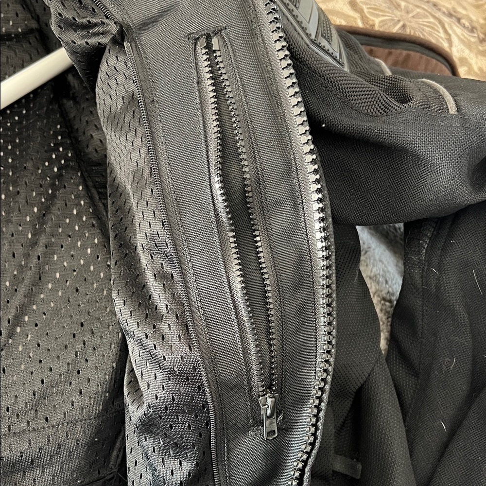 Black and Gray Performance Jacket - image 5